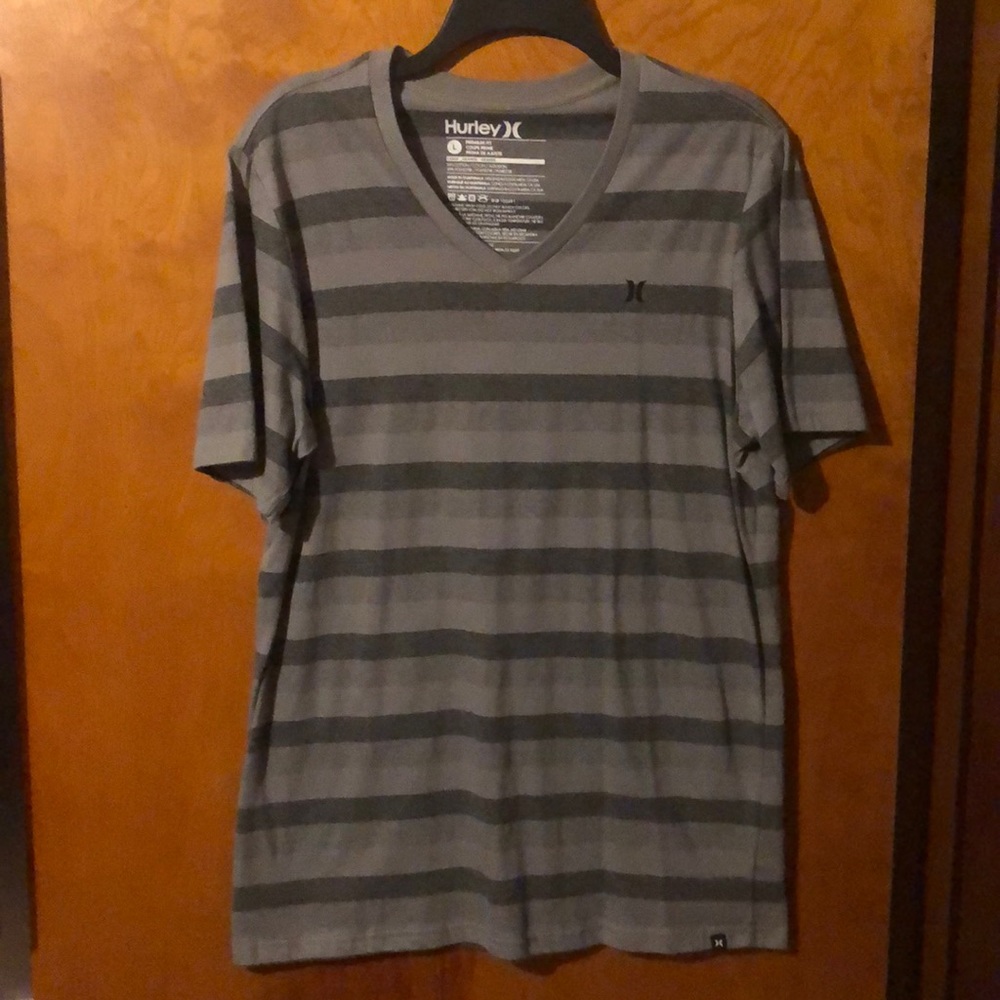 Hurley v neck